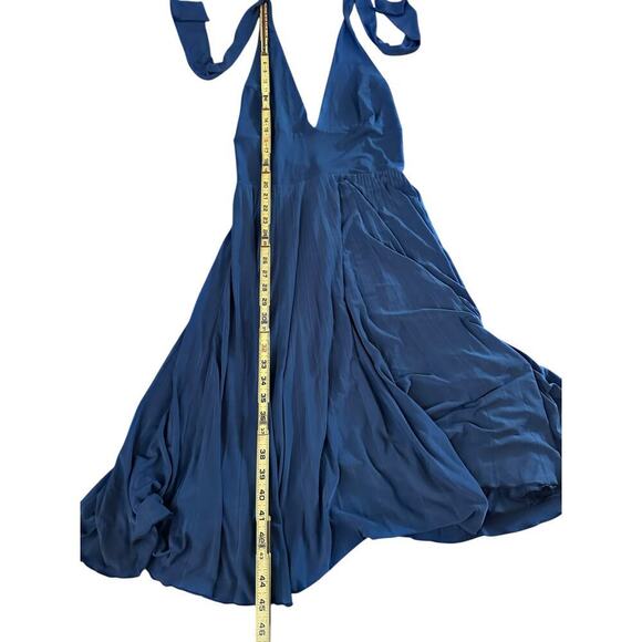 Max and Cleo Women's Navy Blue Halter Neck Low Cut Backless Dress Size Small - Picture 2 of 9